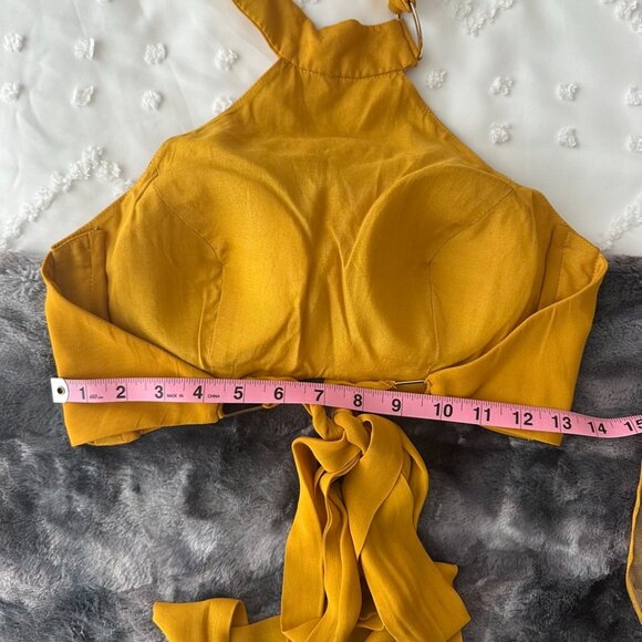 Shloka Khialani Ahora Mustard Lehenga, XS - Picture 7 of 10